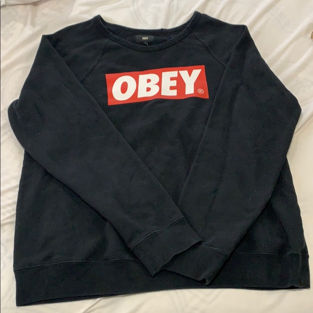 Obey sweater